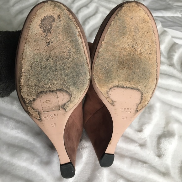 Gucci taupe suede wedges - Picture 5 of 5